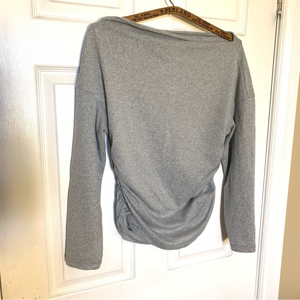 ⚡️3 for 25⚡️SHEIN Women’s Gray Long Sleeve Ruched Side Boatneck Top - Size Large